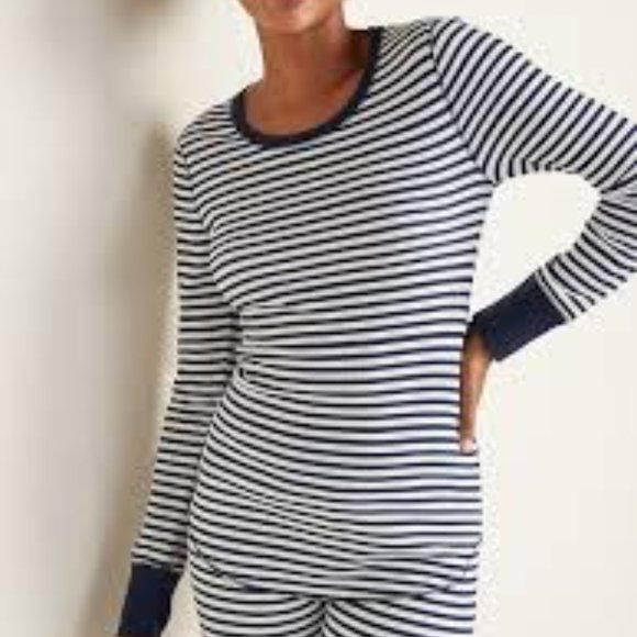 Old Navy navy/white striped thermal top - Picture 2 of 6